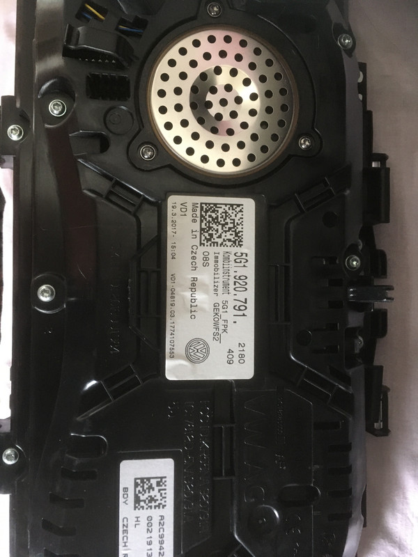 4C3F08ED-6D3B-490F-8224-E45D1E00C21A