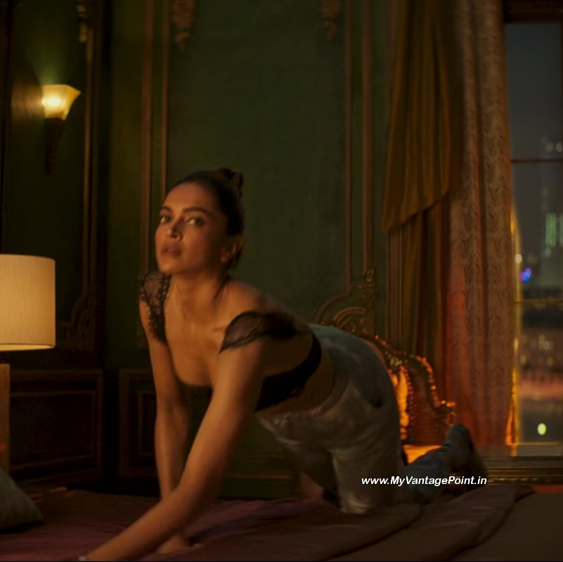111-Deepika-Padukone-Hot-Scene-in-Pathaan-Movie-with-Shah-Rukh-Khan-My-Vantage-Point