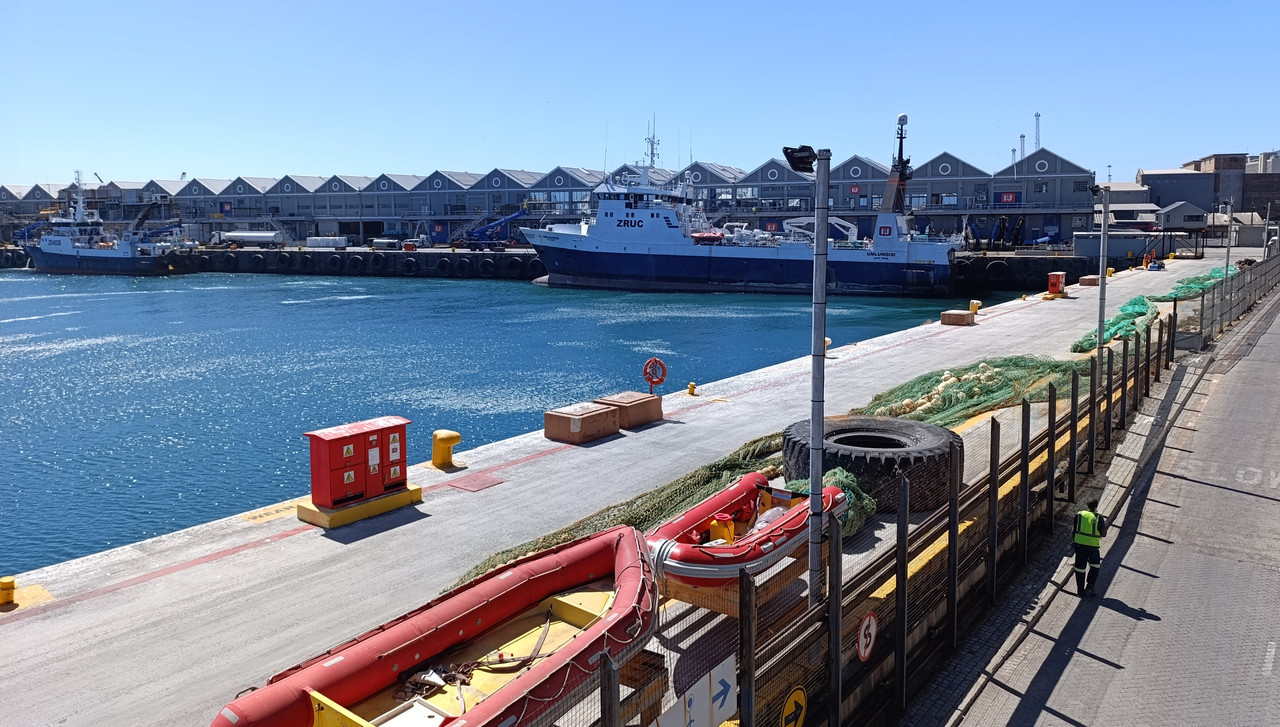 Такая близкая Африка. (ЮАР. 22 дня и 4200 км. Ноябрь-Декабрь) Такая близкая Африка. (ЮАР. 22 дня и 4200 км. Ноябрь-Декабрь)