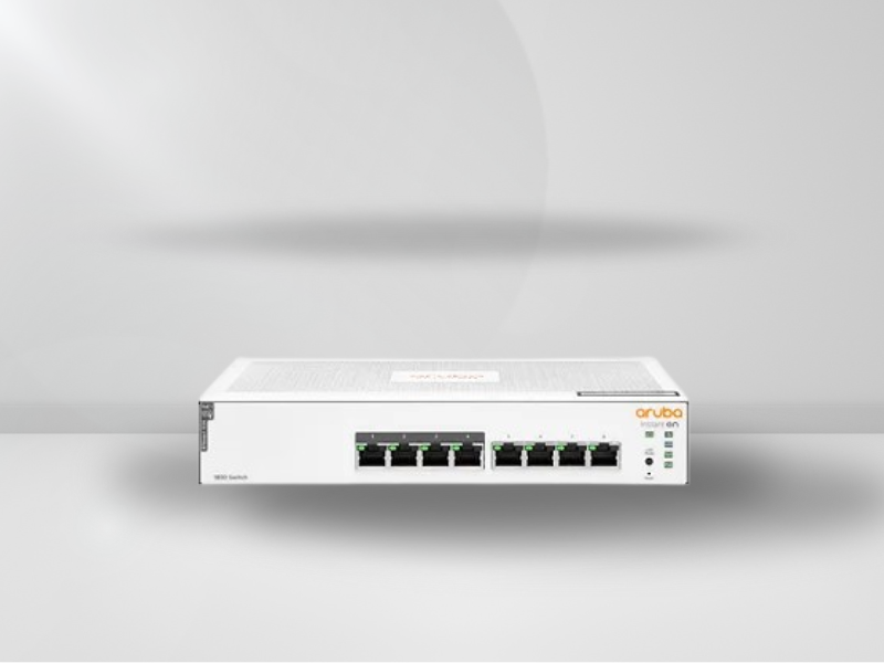 Portal web de gerenciamento na nuvem do Switch Aruba Instant On, mostrando um painel de controle intuitivo.