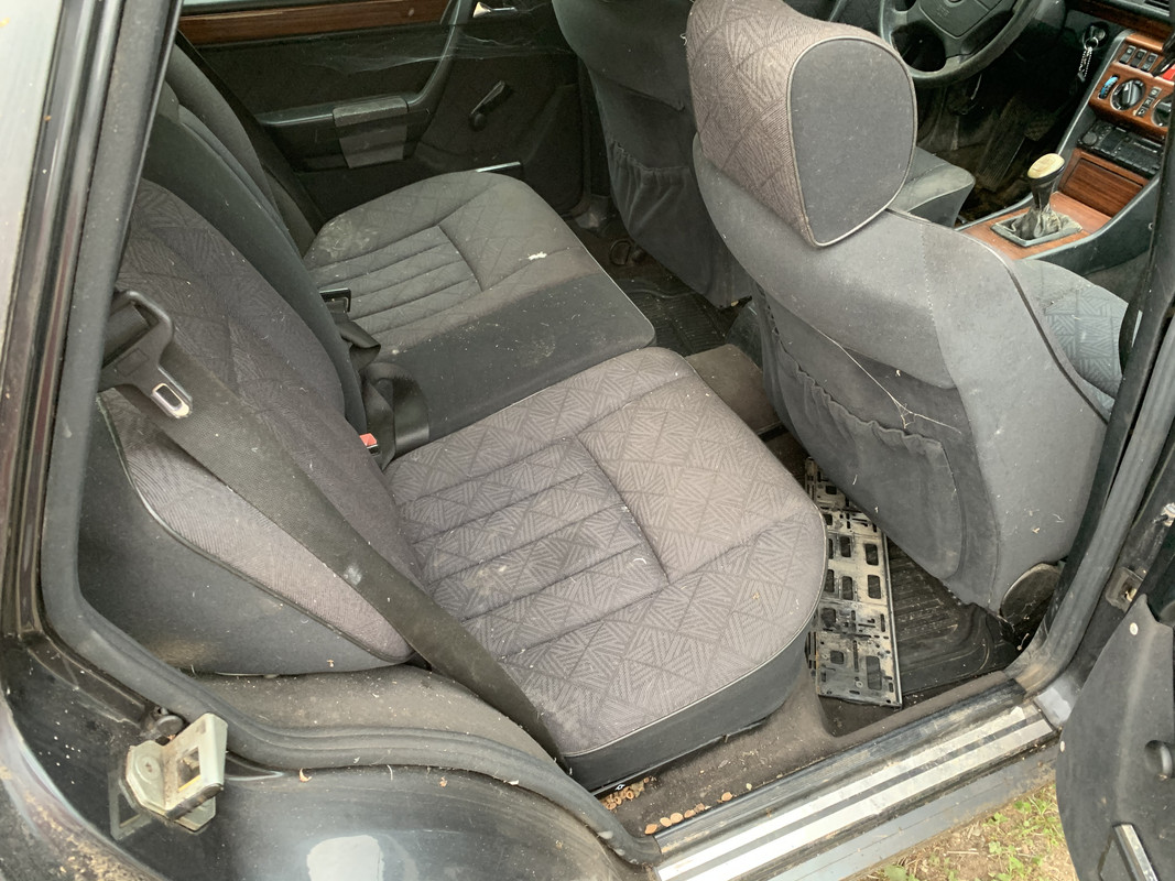 EE6BB77A-3C3A-4DC6-9966-2ADFB8CF170B