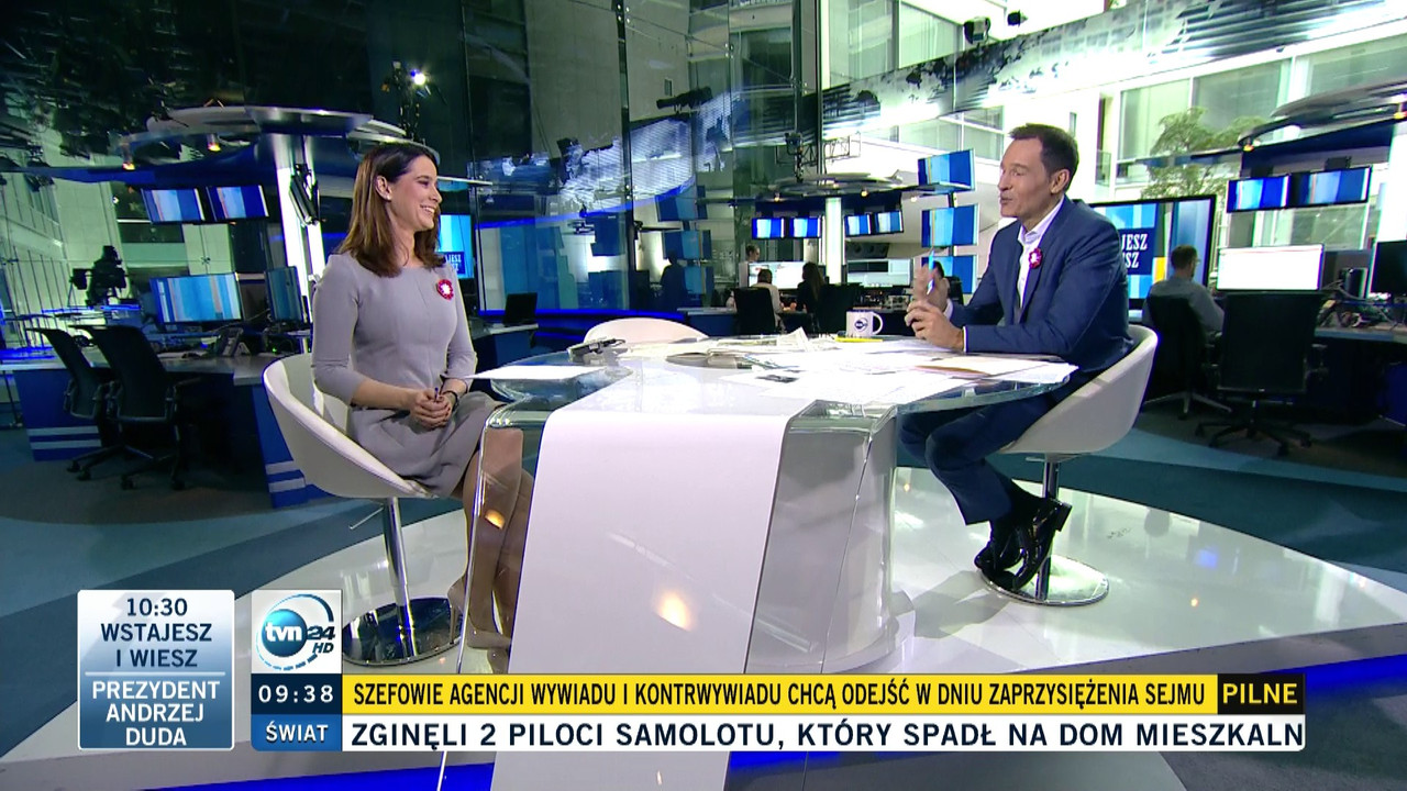 TVN_24_HD-11112015-0929.mts (0_09_02) 004708