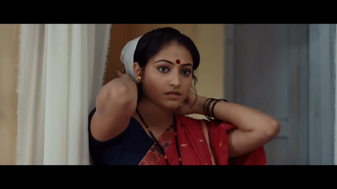 [Image: Haripriya-Hot-Compilations-New-mp4-20201...15-573.jpg]