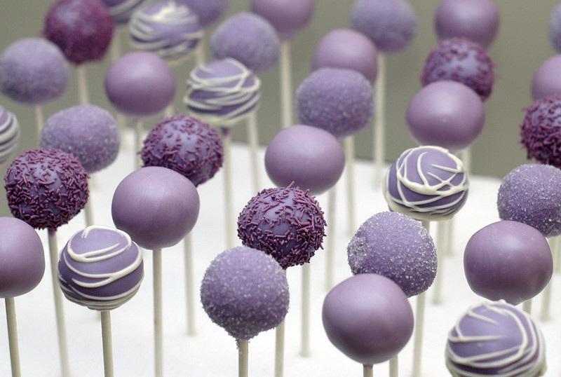 purple-cake-pops.jpg