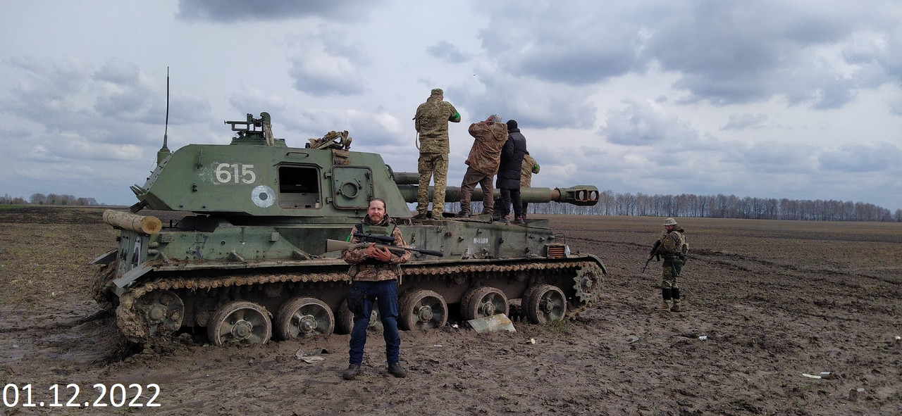 1012 2S3 Akatsiya capt