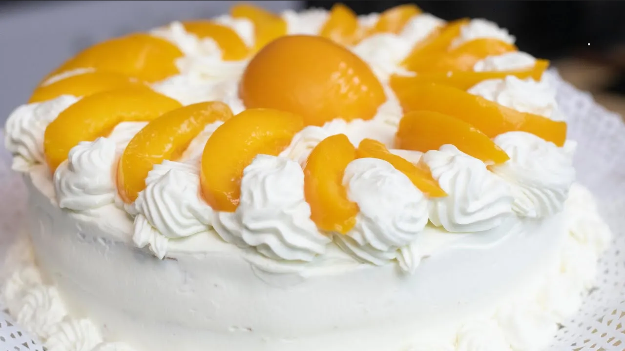 Deleita el paladar de tu familia y prepara un bizcocho esponjoso de durazno