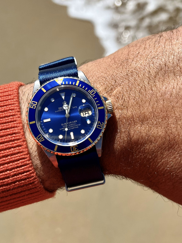 0AAB9F08-EAF9-4116-9936-FC51DCE59A2C