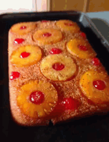 pine-apple-up-side-down-cake.gif