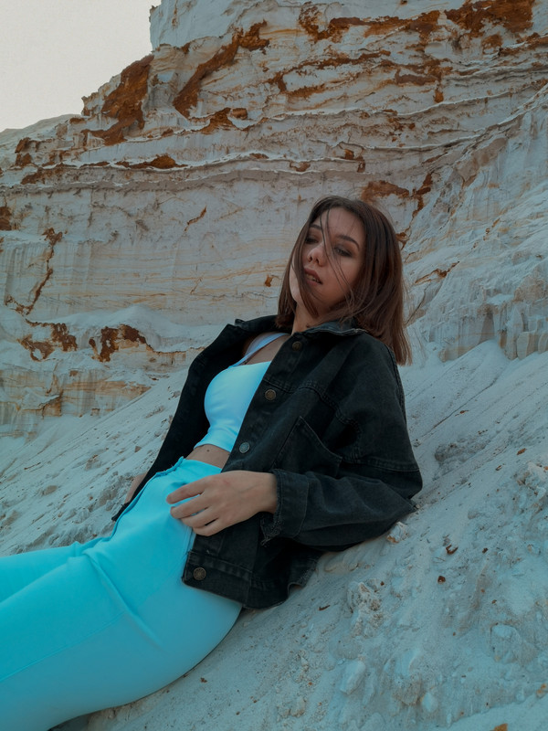 1A50C839-F840-4042-A3E1-D551B67F2A26