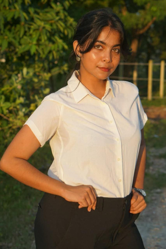 Bengali Girl Showing