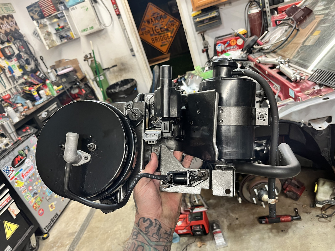 324A0BCB-FC09-4D4C-8D06-B91A61985292