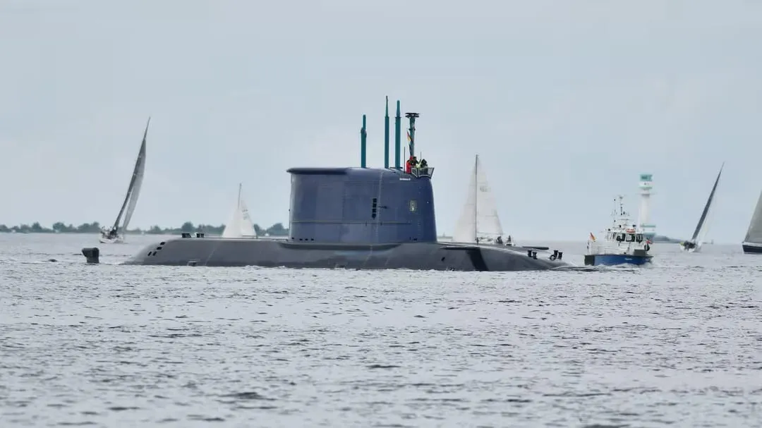 phin-class-batch-ii-submarine-ins-v0-kxubqbx9ftef1.webp