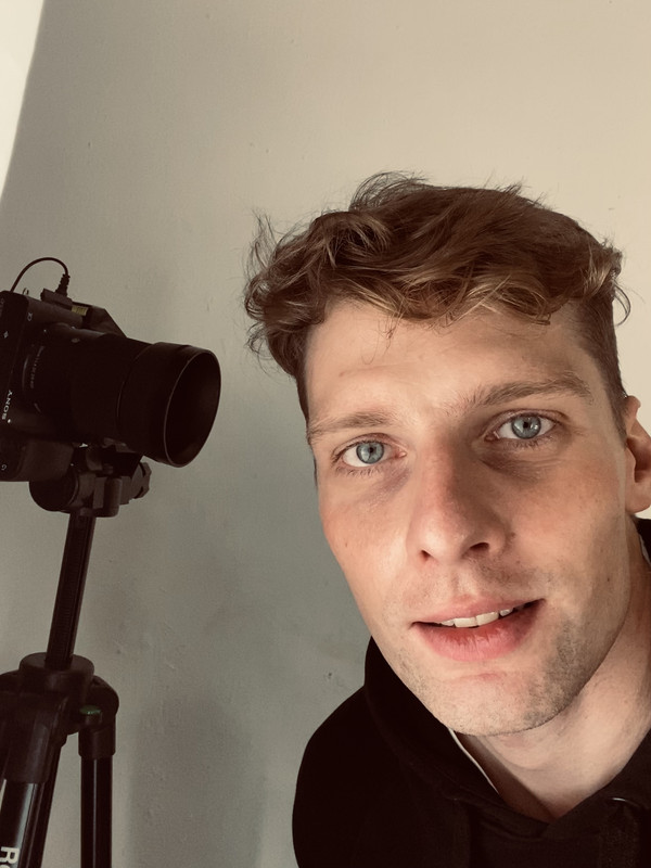 5DB1DA33-3D7B-4A83-BB7C-F5851D1E8D4E