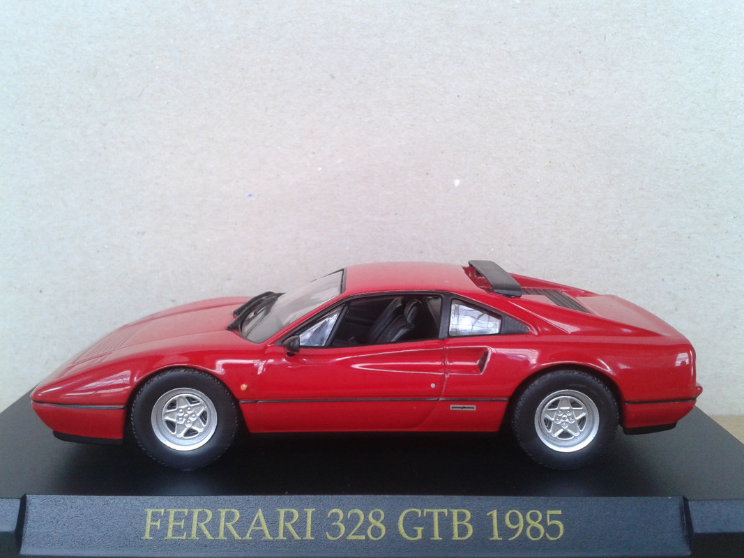 1985 Ferrari 328 GTB (Ixo - nº 44 Ferrari RBA) (10)