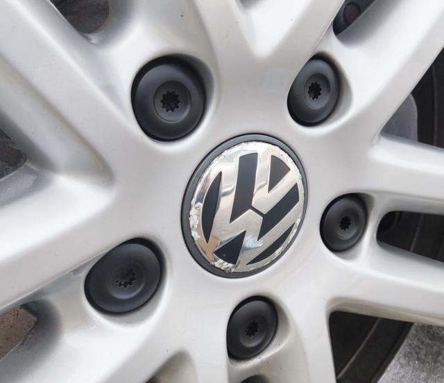 WHEEL NUT COVERS FOR VW TRANSPORTER T5 T6 TOUAREG AMAROK 200321 BOLT