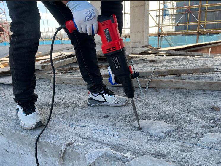 light chiseling with rotary hammer