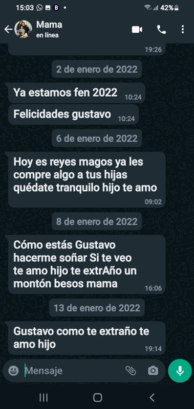 Abuelita envía mensajes por WhatsApp a su hijo muerto y se hace viral
