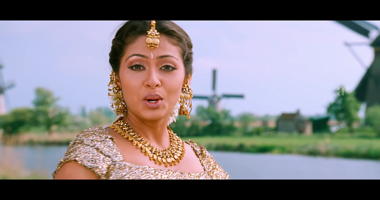 VideoCapture_20241122-200825