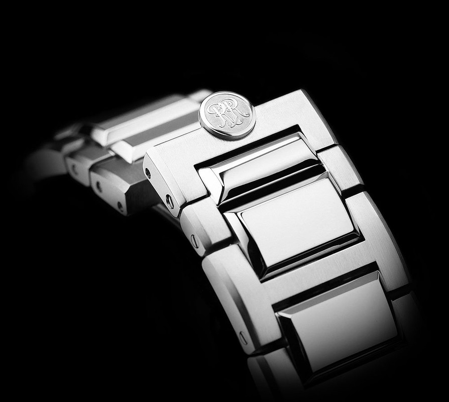 Ball_Engineer_M_Challenger_buckle_1000