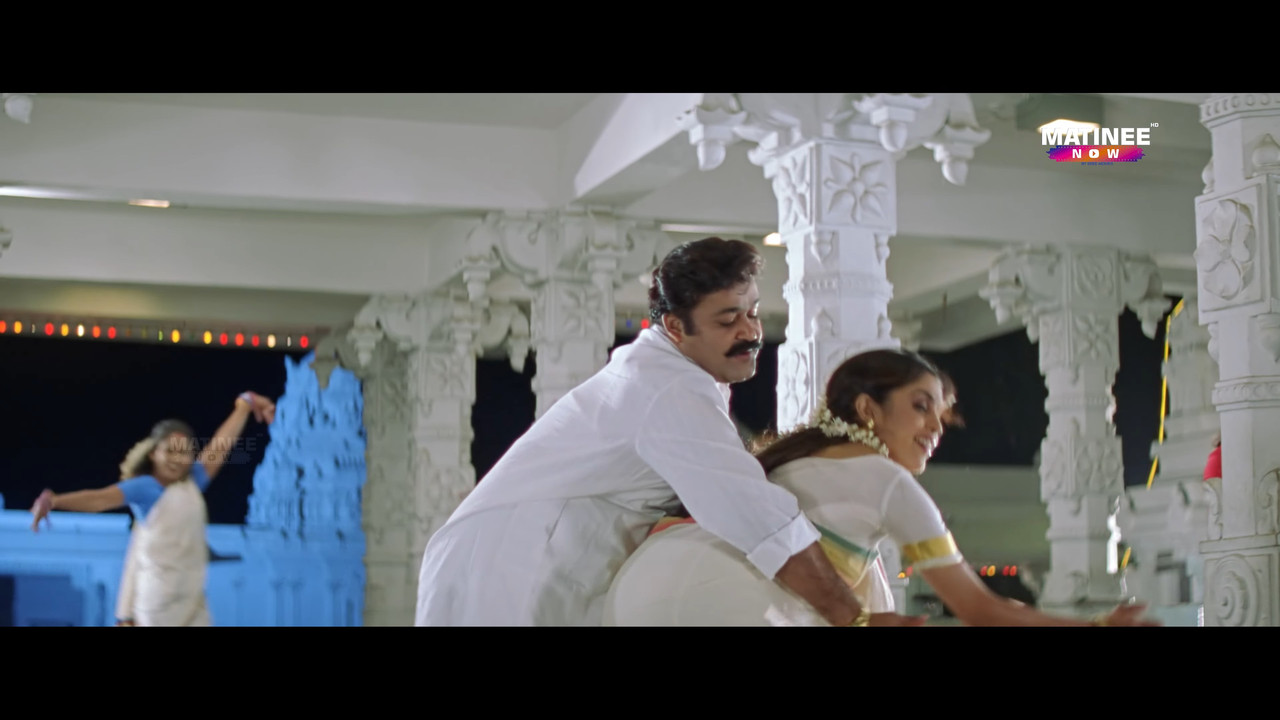 Ramya Krishnan Sexy Hot navel song-remastered.webm_snapshot_04.22.326