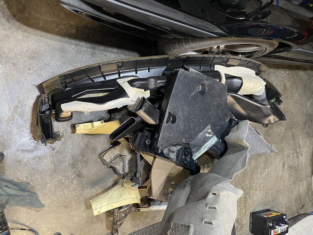 6F09FC25-85E6-45B2-AF44-C7B17E007609