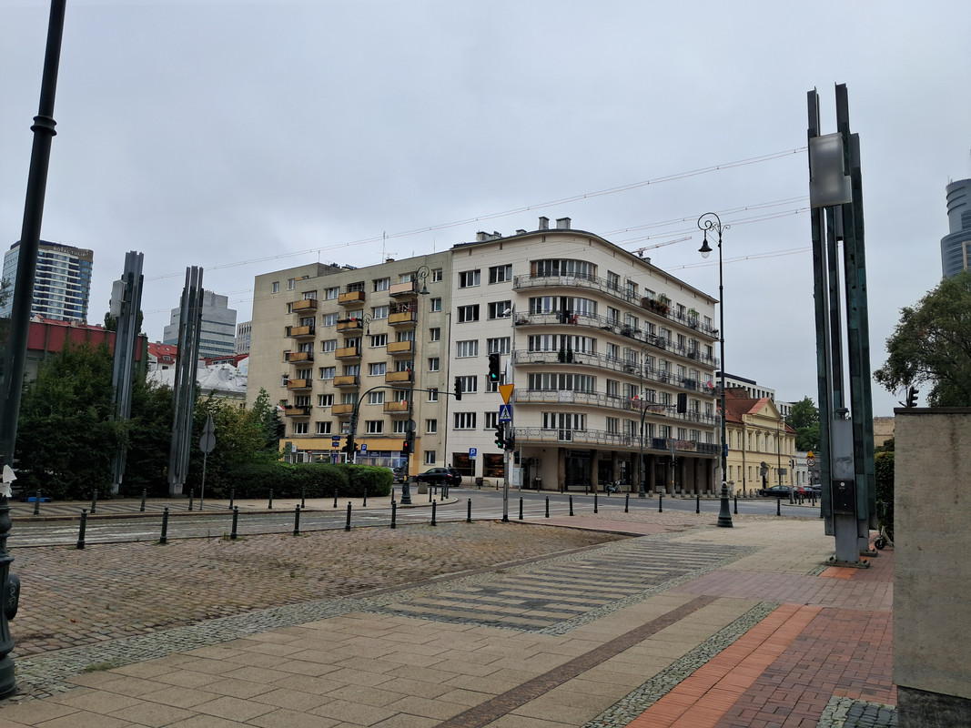Varsovia 2024 la ciudad Fénix que resurgió de sus cenizas. - Blogs of Poland - Dia 2-Museo del alzamiento, museo Polin y gueto judío (1)