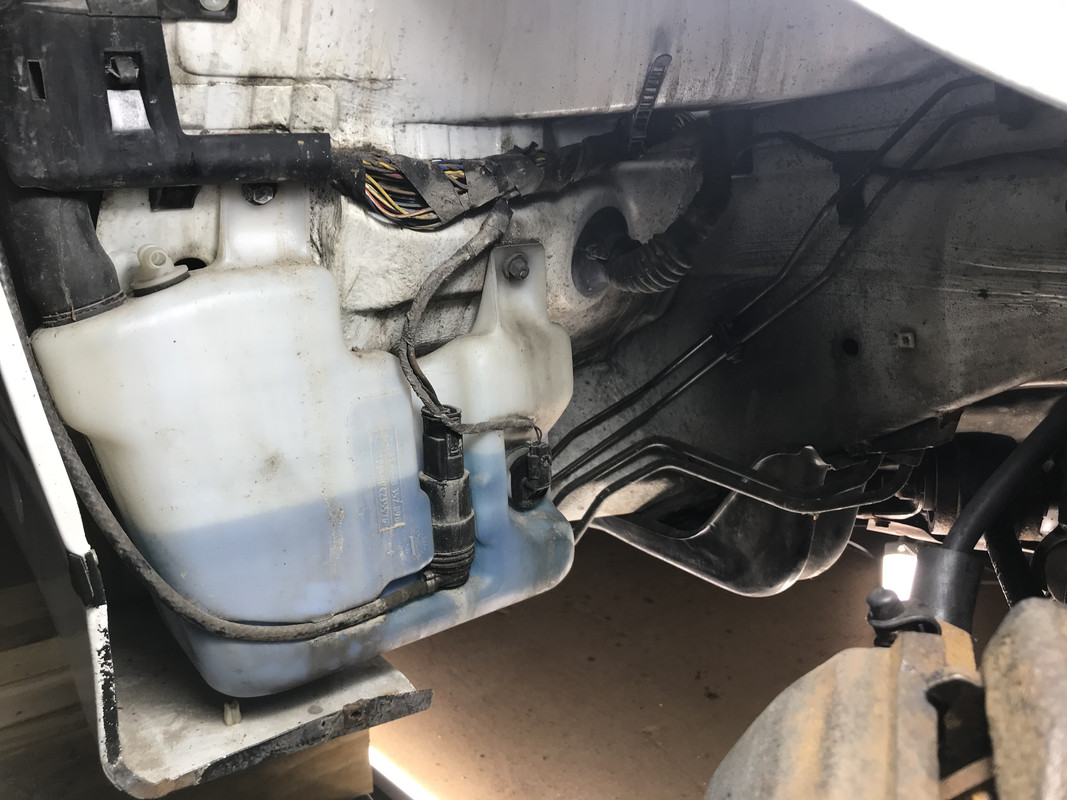 1A2D5C1A-E4BD-4ECE-8D46-2E755F65EF2D