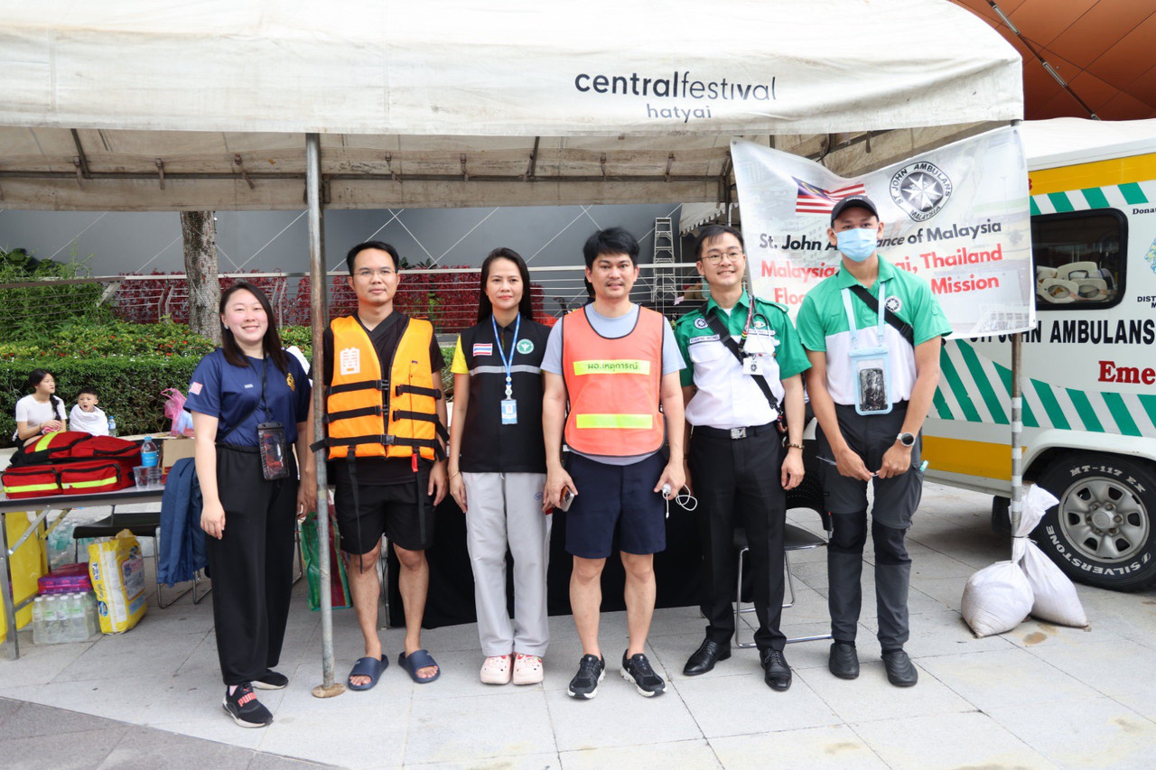 LINE-ALBUM-had-hiy-x-thkph-y68-251127-2