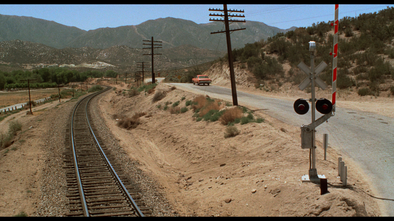 00800.mpls_snapshot_00.53.24_[2023.11.23_19.04.43]