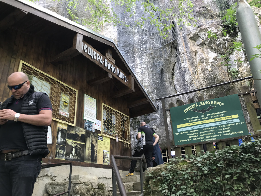 E96359F4-DDE2-4E9D-BCE0-815DA845776C