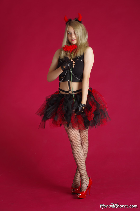 MarvelCharm_Lena-Halloween-2016-011