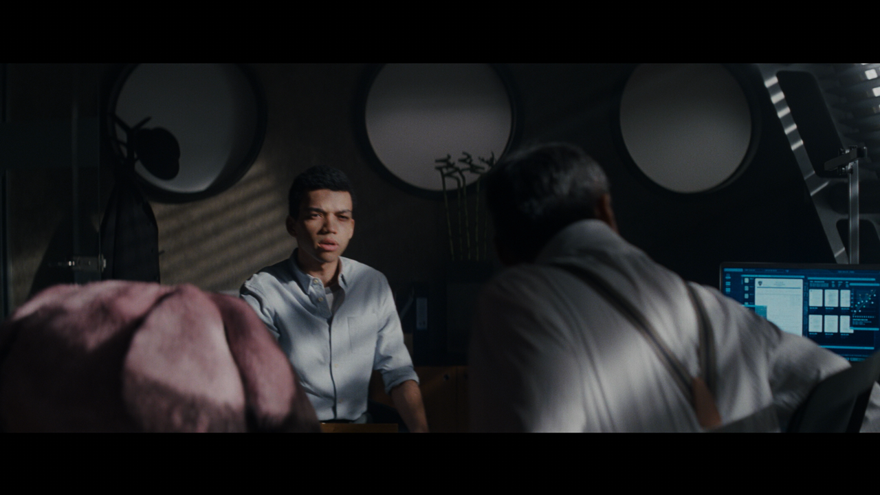 Pokemon.Detective.Pikachu.2019.2160p.UHD.BDRemux.TrueHD.Atmos.7.1.HYBRID.DoVi-DVT.mkv_001102.983