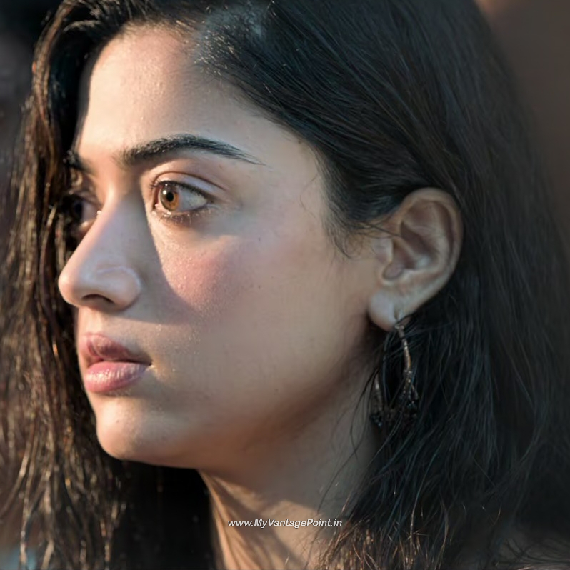 29-Rashmika-Mandanna-Hot-in-Animal-Movie-with-Ranbir-Kapoor