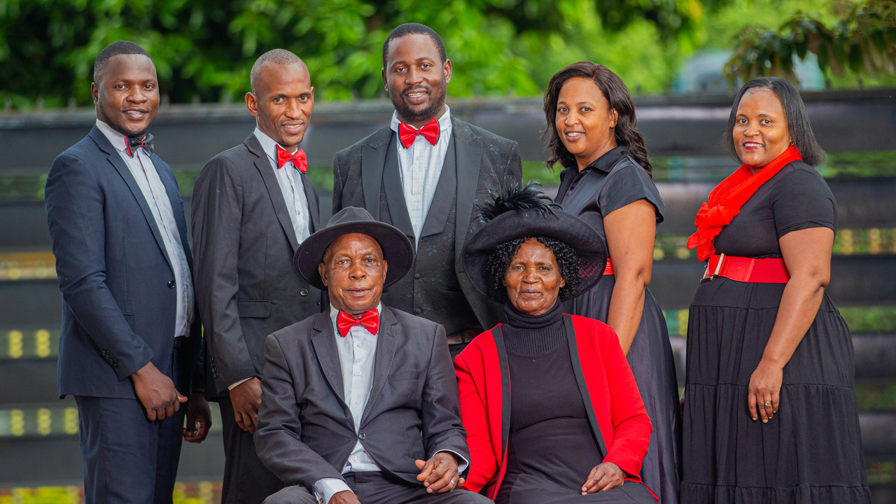 Group wedding photo