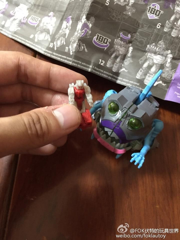 1475677987-sharkticon-06