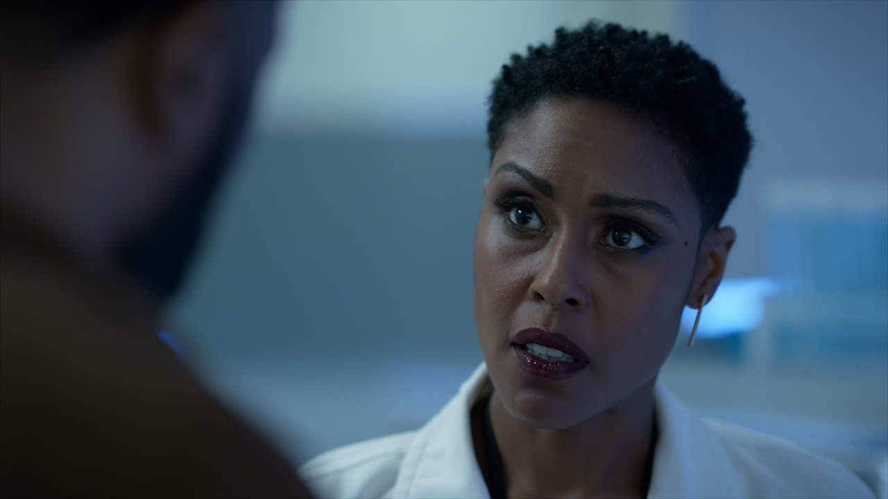 Black.Lightning.S04E06.The.Book.of.Ruin.Chapter.Two.Theseus's.Ship.1080p.10bit.BluRay.AAC5.1.HEVC-Vy