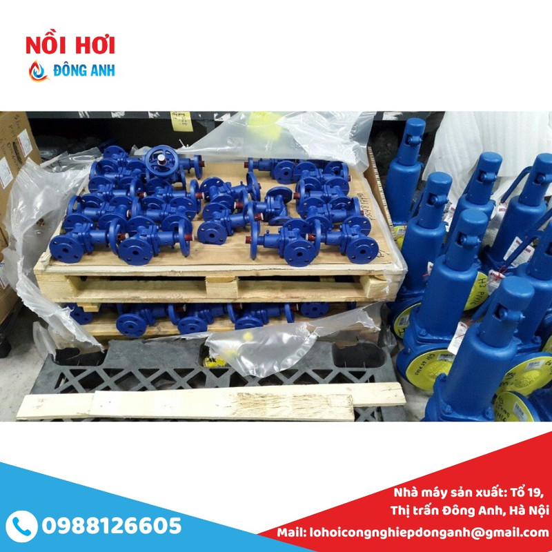 van hơi mặt bích