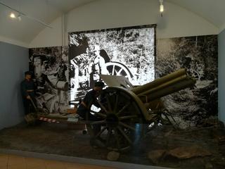 Día 3 jueves 22 de Agosto museos hospital de la roca, de historia militar - Budapest, centro de Europa (11)