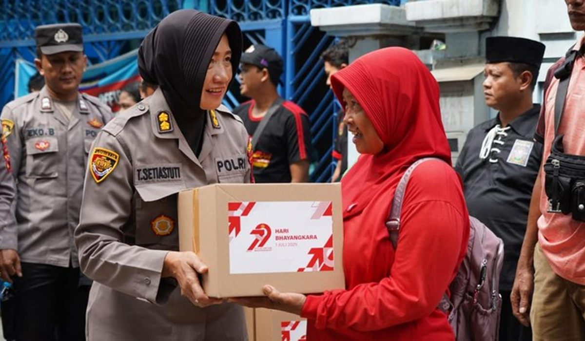 Sambut HUT Bhayangkara, Polrestabes Semarang Gelar Bakti Sosial Besar