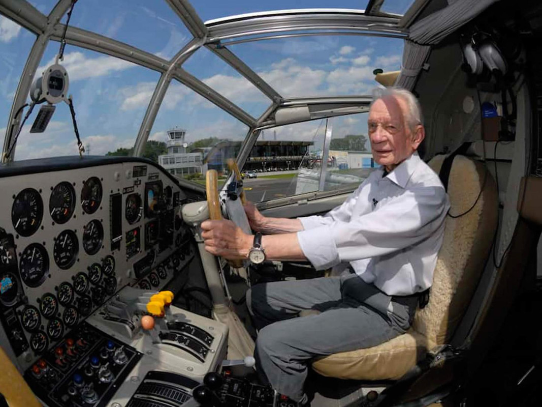 helmut-sinn-d210-9e6e3