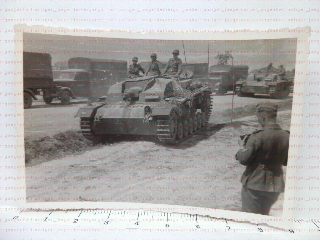 Vormarsch der Sturmgeschütz-Abteilung 191 Stug Panzer tank1