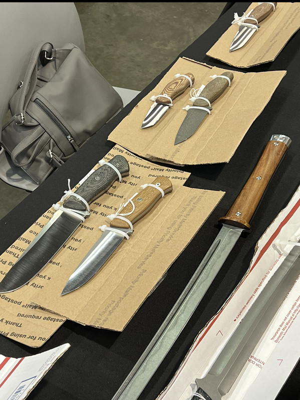 7CC5637C-8D20-41C3-BA7D-D22FA1796F1C