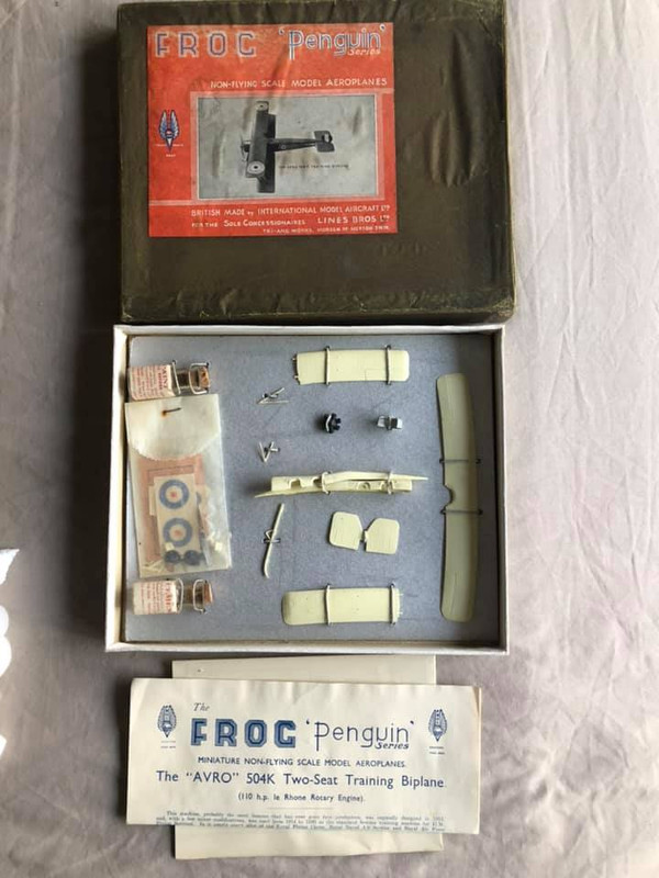 Intact Penguin AVRO504K kit April 2, 2020 You can find it in the Collecting Plastic Kits FB group, m
