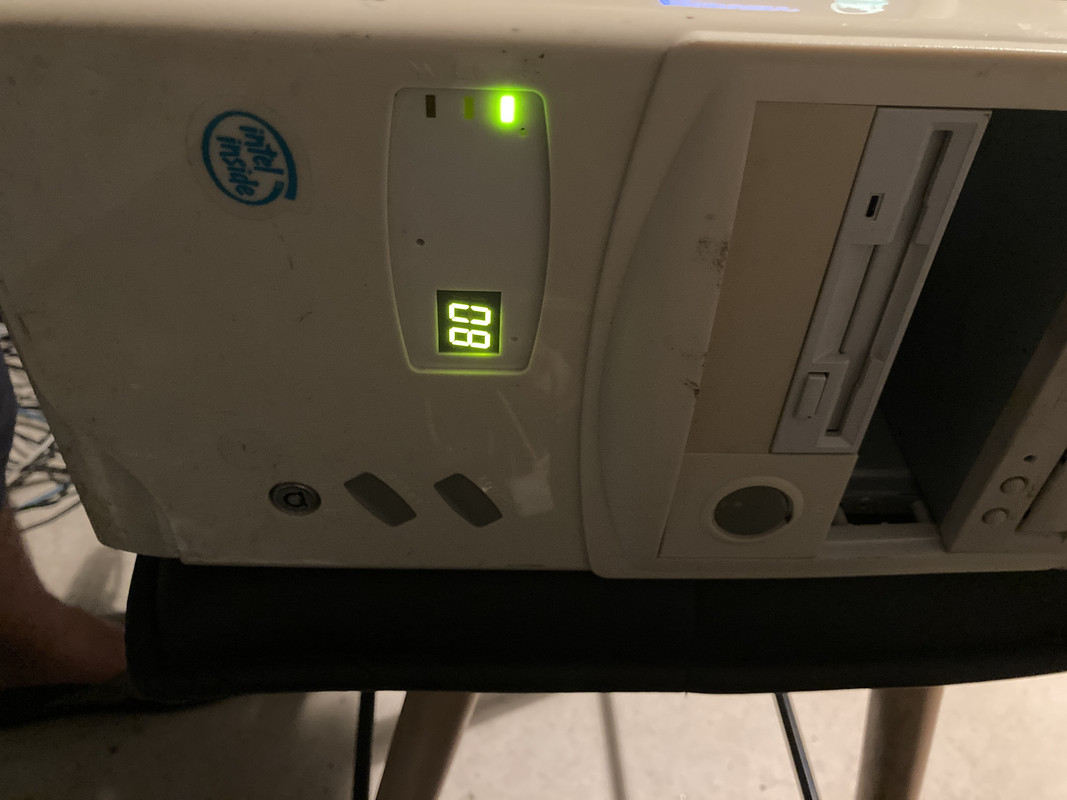 B13BB13F-22B4-4242-BEE8-F034317E0011