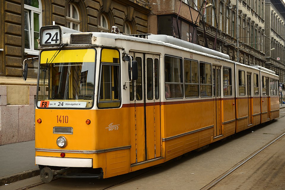 14-05-06-Tram-Budapest-Keleti-p-lyaudvar-Ralf-R.jpg