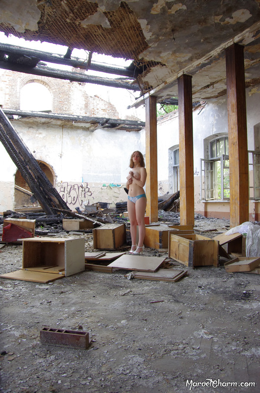 MarvelCharm_Nicolette-Ruins-064