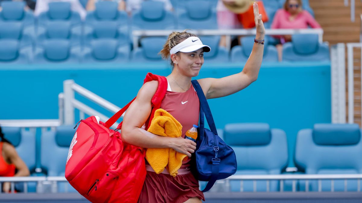 Paula Badosa se retiró de Miami en los cuartos con Pegula; estuvo 17 minutos