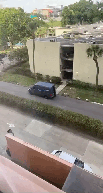ssstik-io-1738688194007.gif