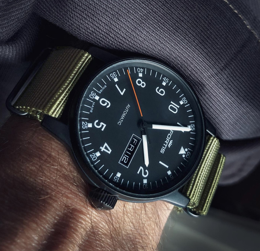 E8EC2893-A33C-4B79-8045-96B619EDAA43