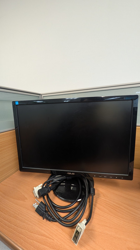 PXL 20251117 093526223 MP